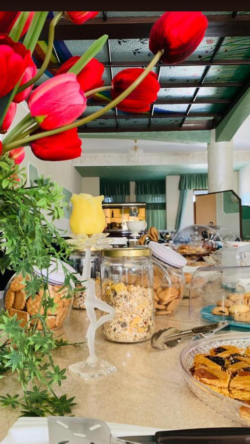 Hotel Vallisdea Sala Consilina Ngoại thất bức ảnh