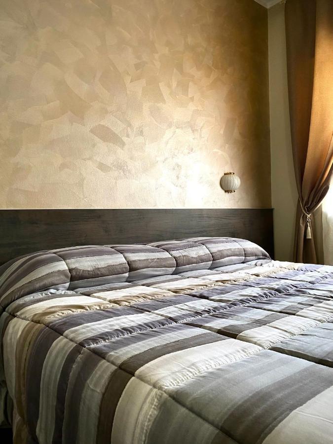 Hotel Vallisdea Sala Consilina Ngoại thất bức ảnh