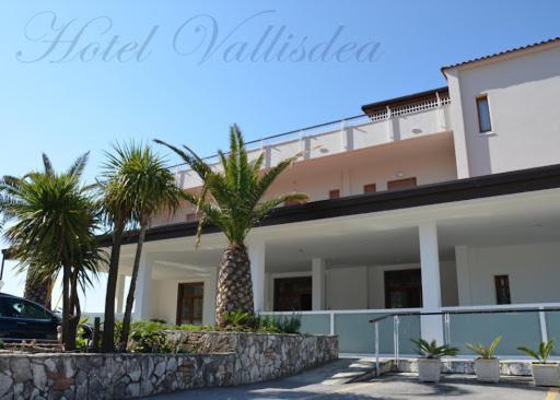 Hotel Vallisdea Sala Consilina Ngoại thất bức ảnh